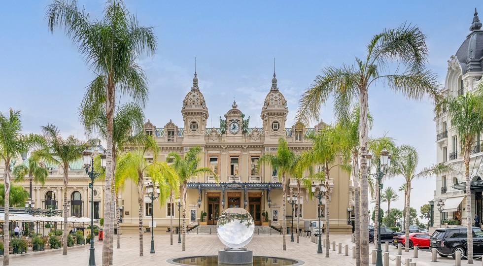 Monaco nightlife and Monte-Carlo evening atmosphere