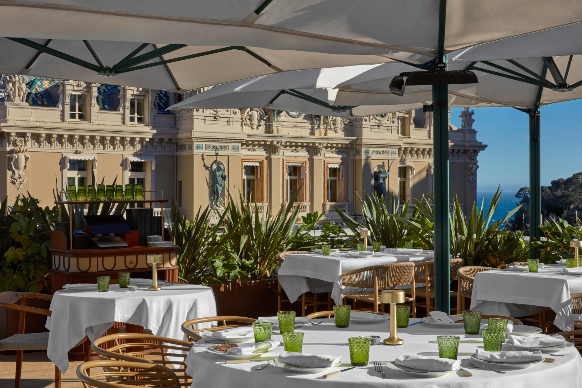 Amazónico Monte-Carlo restaurant and nightlife setting