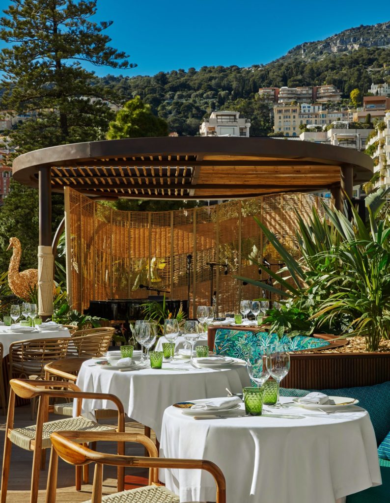 Amazónico Monte-Carlo live dining and nightlife atmosphere