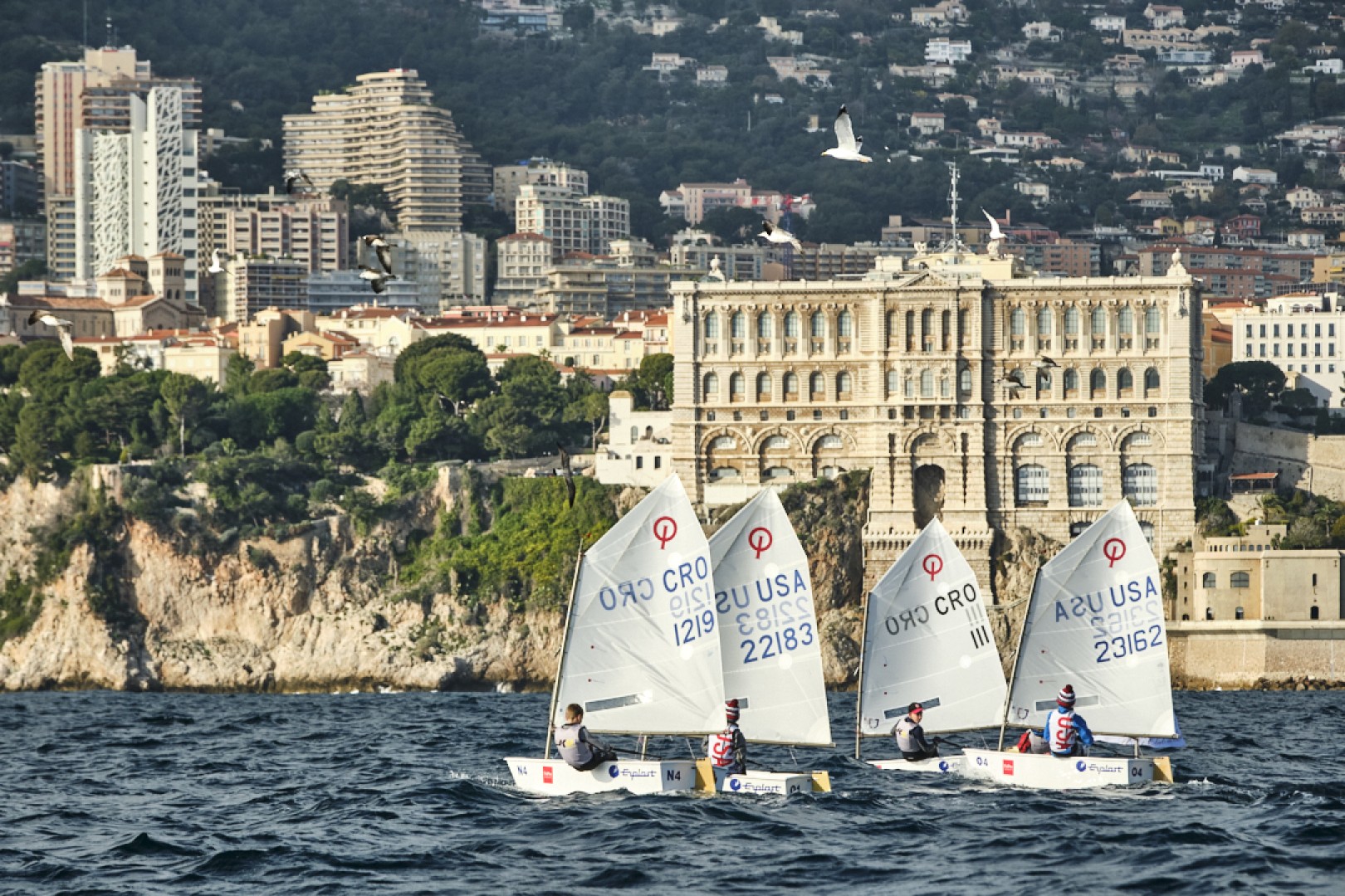 Youth sailing training in Monaco