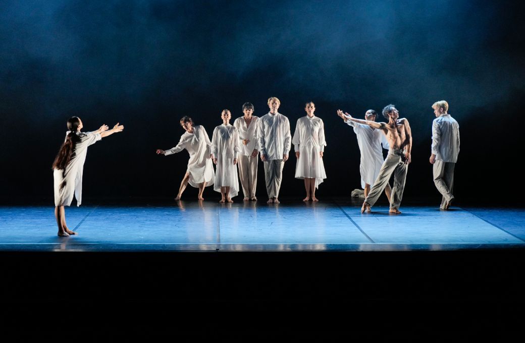 Scirocco contemporary dance performance