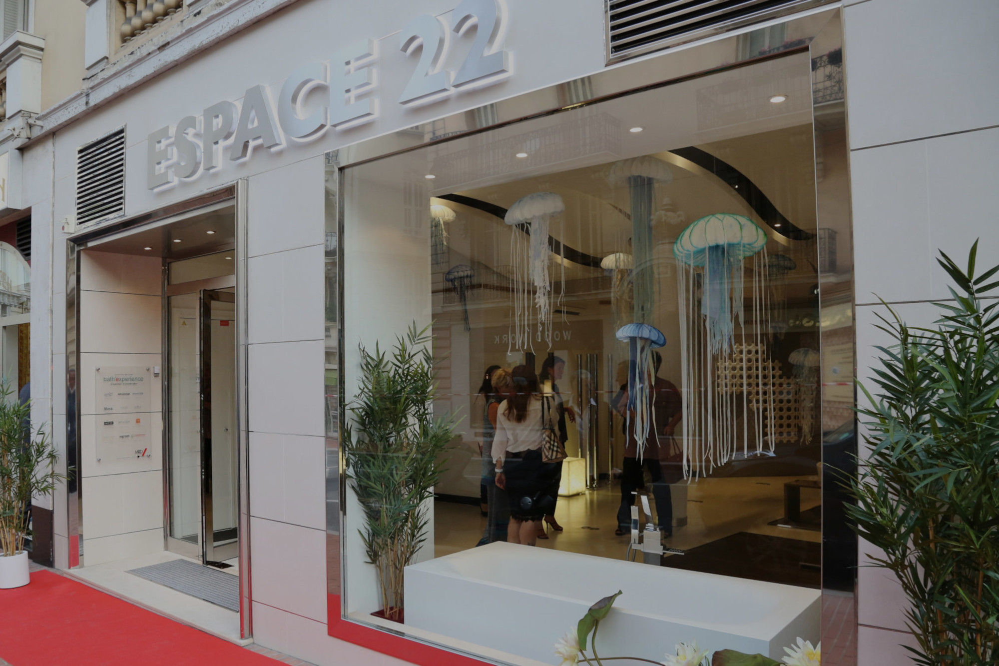 Espace 22 contemporary art gallery in Monaco, venue for The Art Collective exhibition